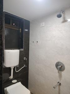 Common Bathroom Image of 705 Sq.ft 1 BHK Apartment / Flat for rent in JVM Shubham, Kasarvadavali Thane for Rs. 20003