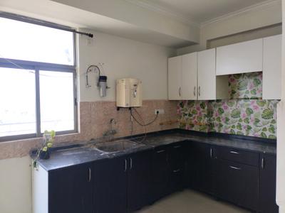 Kitchen Image of 996 Sq.ft 2 BHK Apartment / Flat for rent in Amrapali Pan Oasis, Sector 70 Noida for Rs. 29500