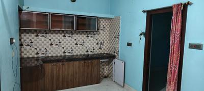 Kitchen Image of 900 Sq.ft 2 BHK Independent House for rent in Castairs Town Deoghar for Rs. 8000