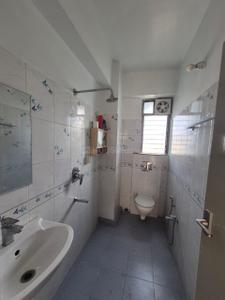 Image of 1450 Sq.ft 3 BHK Apartment / Flat for rent in Uzan Bazar, Guwahati for Rs. 30000