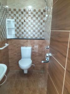 Image of 1950 Sq.ft 3 BHK Apartment / Flat for rent in Adyar, Chennai for Rs. 70000