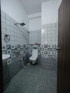 Bathroom Image of 1150 Sq.ft 2 BHK Builder Floor for rent in Vijay Nagar Indore for Rs. 25000