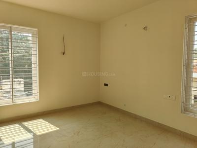 Bedroom Image of 815 Sq.ft 2 BHK Apartment / Flat for sale in Kattupakkam Chennai for Rs. 6900000
