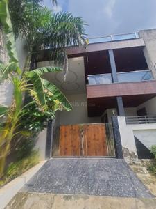 Image of 2007 Sq.ft 3 BHK Villa for rent in Shastripuram, Agra for Rs. 25000