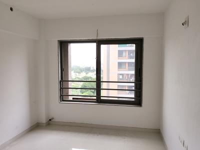Bedroom Image of 1080 Sq.ft 2 BHK Apartment / Flat for rent in Adani The Meadows, Shantigram Ahmedabad for Rs. 26000