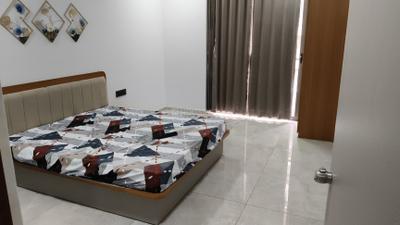 Bedroom Image of 3451 Sq.ft 4 BHK Apartment / Flat for rent in Shlokam Sharnam, Sargasan Gandhinagar for Rs. 45000