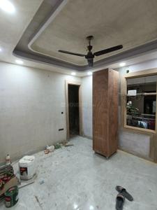 Bedroom Image of 1080 Sq.ft 3 BHK Builder Floor for sale in Laxmi Nagar New Delhi for Rs. 12000000