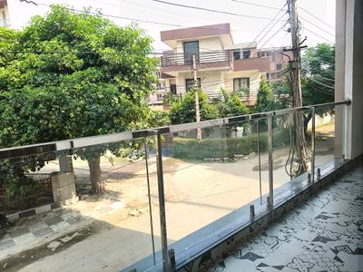 Bedroom Three Image of 2700 Sq.ft 4 BHK Builder Floor for sale in Paramount Luxury Floors Sushant Lok 3, Sector 57 Gurgaon for Rs. 38000000