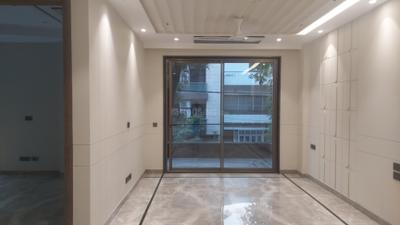Living Room Image of 2016 Sq.ft 3 BHK Builder Floor for sale in  RWA Defence Colony Block A, Defence Colony New Delhi for Rs. 115000000