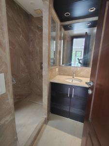 Bathroom Image of 2400 Sq.ft 3 BHK Builder Floor for rent in Safdarjung Development Area New Delhi for Rs. 160000