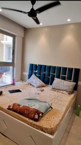 Bedroom Image of 600 Sq.ft 1 BHK Apartment / Flat for rent in Hiranandani Regent Hill A B C D And E Wing, Powai Mumbai for Rs. 75000
