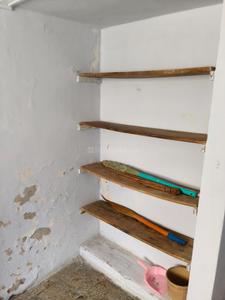Kitchen Image of 700 Sq.ft 1 BHK Apartment / Flat for rent in Ghatlodiya Ahmedabad for Rs. 14000