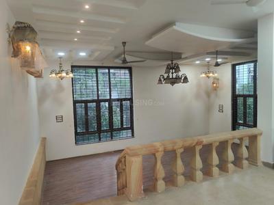 Hall Image of 2000 Sq.ft 4 BHK Independent House for rent in Kamla Nagar Nagpur for Rs. 200000