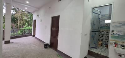 Balcony Image of 2000 Sq.ft 6 BHK Builder Floor for rent in Narayanpur Anant Muzaffarpur for Rs. 70000
