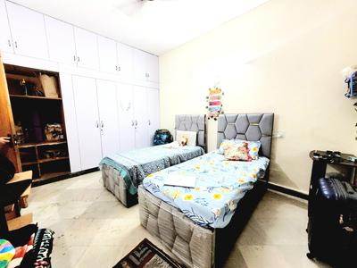 Bedroom Image of Balaji PG in Palam Vihar Extension, Gurgaon