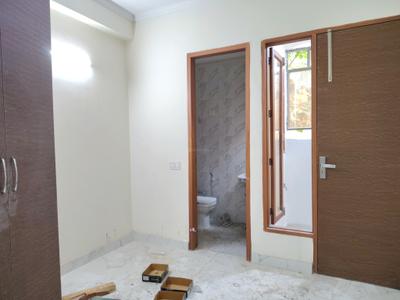 Bedroom Image of 550 Sq.ft 1 BHK Apartment / Flat for sale in Said-Ul-Ajaib New Delhi for Rs. 3000000