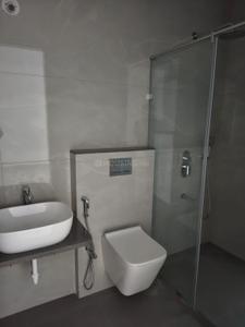 Bathroom Image of 2500 Sq.ft 4 BHK Apartment / Flat for sale in Kotibhaskar Guruprasad Kunj, Erandwane Pune for Rs. 50000000