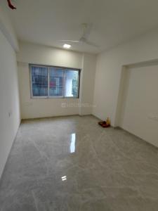 Hall Image of 700 Sq.ft 2 BHK Apartment / Flat for rent in Olympia Tower, Byculla Mumbai for Rs. 90000