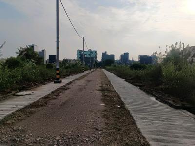 Image of 32 Sq.ft Residential Plot / Land for sale in Rohini Sector 28, New Delhi for Rs. 6100000