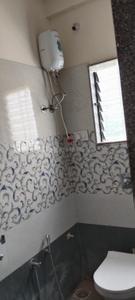 Bathroom Image of 900 Sq.ft 3 BHK Apartment / Flat for rent in Jule Solapur for Rs. 16000