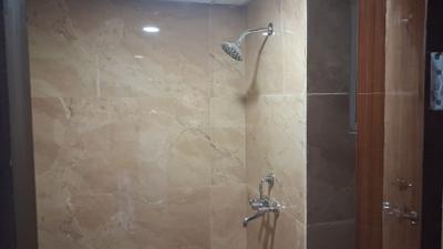 Bathroom Image of 750 Sq.ft Studio Apartment / Flat for rent in Blue Spectrum Metro Block A And E, Sector 75 Noida for Rs. 42000