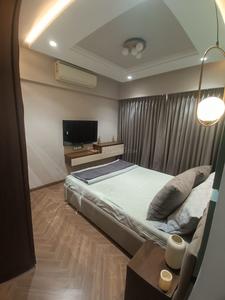 Bedroom Image of 700 Sq.ft 2 BHK Apartment / Flat for sale in Mayfair Breeze, Andheri West Mumbai for Rs. 23400000