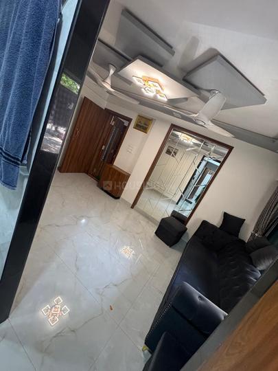 Hiranandani Carrara Apartment Main Image 1