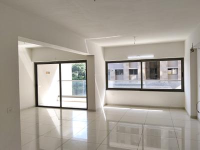 Living Room Image of 4800 Sq.ft 5 BHK Independent House for sale in Vastrapur Ahmedabad for Rs. 50000000
