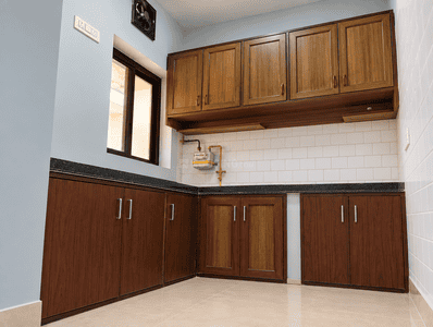 Kitchen Image of 850 Sq.ft 2 BHK Apartment / Flat for rent in DDA Peepal Apartments, Sector 17 Dwarka New Delhi for Rs. 25500