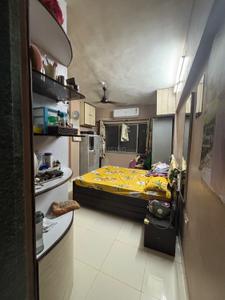 Balcony Image of 800 Sq.ft 2 BHK Apartment / Flat for sale in Kandivali West Mumbai for Rs. 13000000