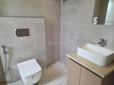 Image of 1450 Sq.ft 3 BHK Apartment / Flat for rent in Palam Vihar Extension, Gurgaon for Rs. 30000