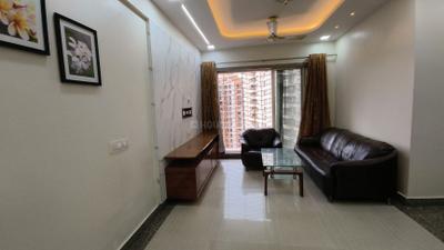 Living Room Image of 900 Sq.ft 2 BHK Apartment / Flat for rent in Siddhi Highland Park, Thane West Thane for Rs. 40000