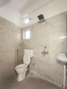 Bathroom Image of 822 Sq.ft 2 BHK Apartment / Flat for sale in Kamalgazi Kolkata for Rs. 3123000