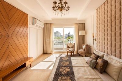 Bedroom Image of 1950 Sq.ft 4 BHK Apartment / Flat for sale in PR7 Airport Road Zirakpur for Rs. 11000000