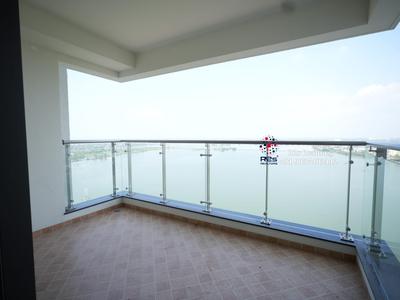 Balcony Image of 3560 Sq.ft 4 BHK Apartment / Flat for sale in Sobha Marina One, Marine Drive Kochi for Rs. 53500000