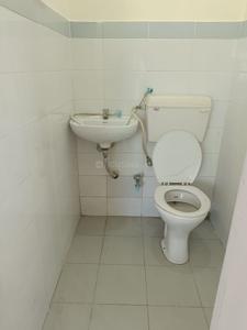 Bathroom Image of 680 Sq.ft 2 BHK Apartment / Flat for rent in Shapoorji Pallonji Shukhobrishti, New Town Kolkata for Rs. 16200