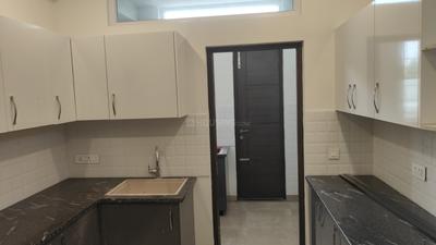 Kitchen Image of 4500 Sq.ft 4 BHK Independent House for rent in Injambakkam Chennai for Rs. 225000