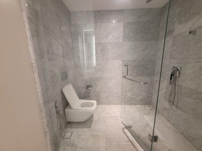 Bathroom Image of 4924 Sq.ft 4 BHK Villa for rent in Embassy Grove, Rustam Bagh Layout Bengaluru for Rs. 365000