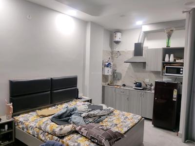Bedroom Image of 650 Sq.ft 1 RK Builder Floor for rent in CGHS Peach Jasmine, Sector 31 Gurgaon for Rs. 22000