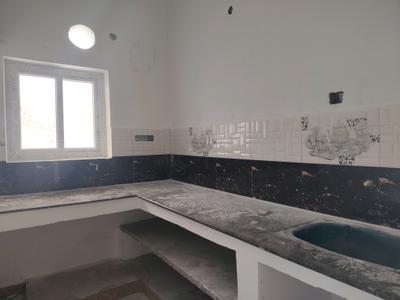 Kitchen Image of 980 Sq.ft 2 BHK Apartment / Flat for sale in Perambur Chennai for Rs. 7500000