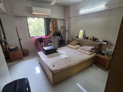 Bedroom Image of 1290 Sq.ft 3 BHK Apartment / Flat for sale in Lokhandwala Breeze Apartment, Andheri West Mumbai for Rs. 45000000