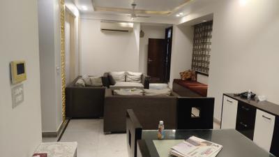 Living Room Image of 2000 Sq.ft 3.5 BHK Apartment / Flat for rent in Sector 18 Dwarka New Delhi for Rs. 65000