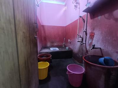Bathroom Image of 3500 Sq.ft 4 BHK Independent House for sale in North Dum Dum Bediapara Kolkata for Rs. 10000000