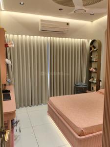 Bedroom Image of 1228 Sq.ft 2 BHK Apartment / Flat for sale in Sun Atmosphere, Shela Ahmedabad for Rs. 8500000