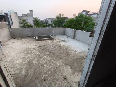 Balcony Image of 1650 Sq.ft 4 BHK Independent House for sale in Haibowal Kalan Ludhiana for Rs. 4900000