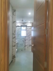 Common Bathroom Image of 3350 Sq.ft 4 BHK Builder Floor for sale in Sector 21C Faridabad for Rs. 40000000