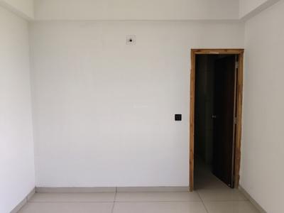 Bedroom Image of 1200 Sq.ft 3 BHK Apartment / Flat for rent in Krishna Crystal Heights, Bhadaj Ahmedabad for Rs. 21000