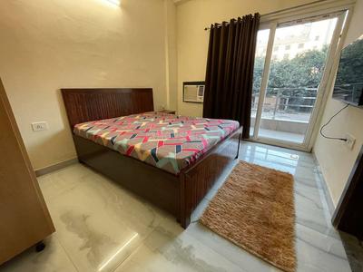 Bedroom Image of vinayak pg in Sector 62, Noida
