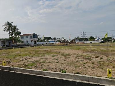 Image of 914 Sq.ft Residential Plot / Land for sale in Kayarambedu, Chennai for Rs. 3199000