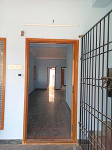 Main Entrance Image of 1109 Sq.ft 2 BHK Builder Floor for rent in Ambattur Chennai for Rs. 14000